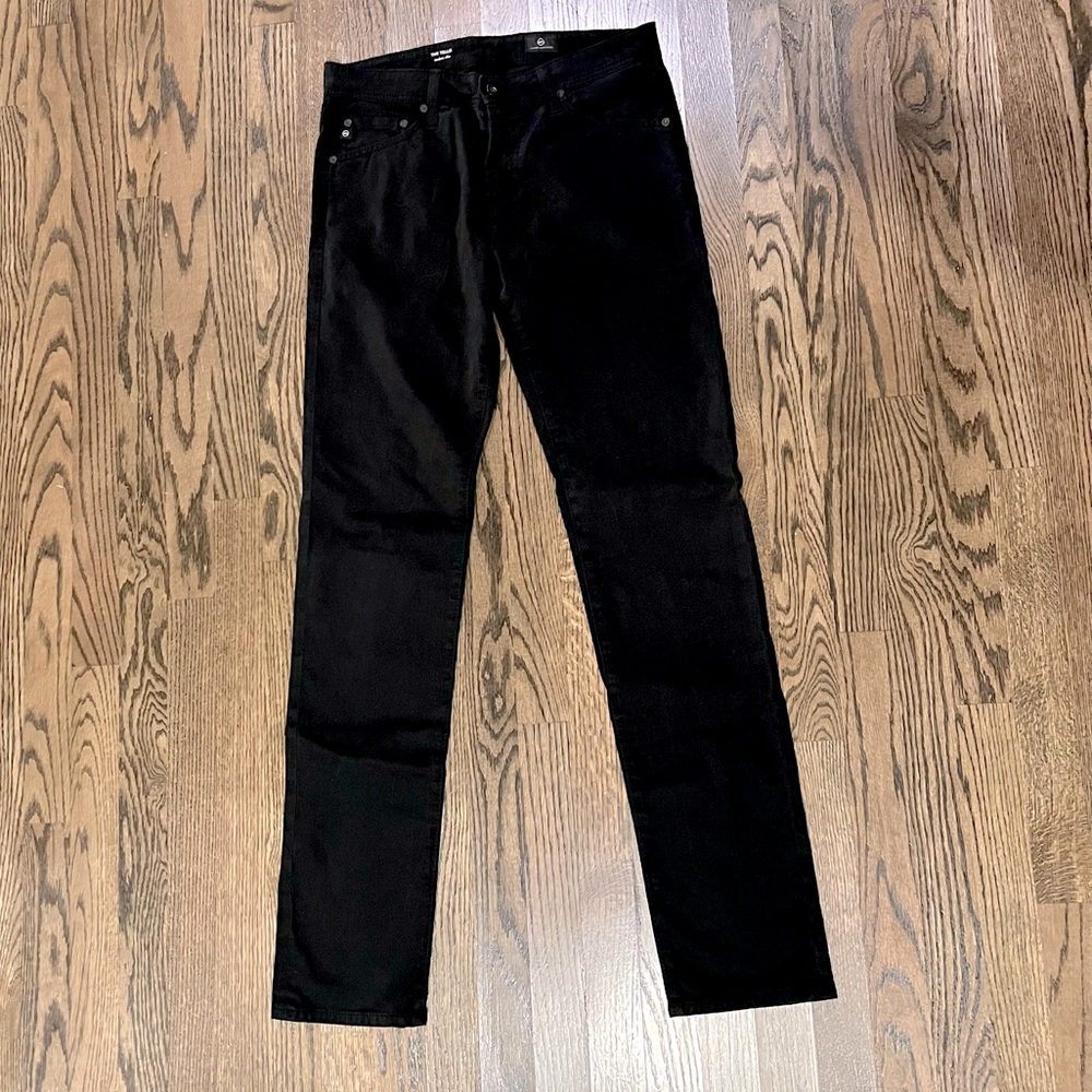 AG black “The Tellis” Modern Slim jeans. Size 30 X 34. Worn only a few times.